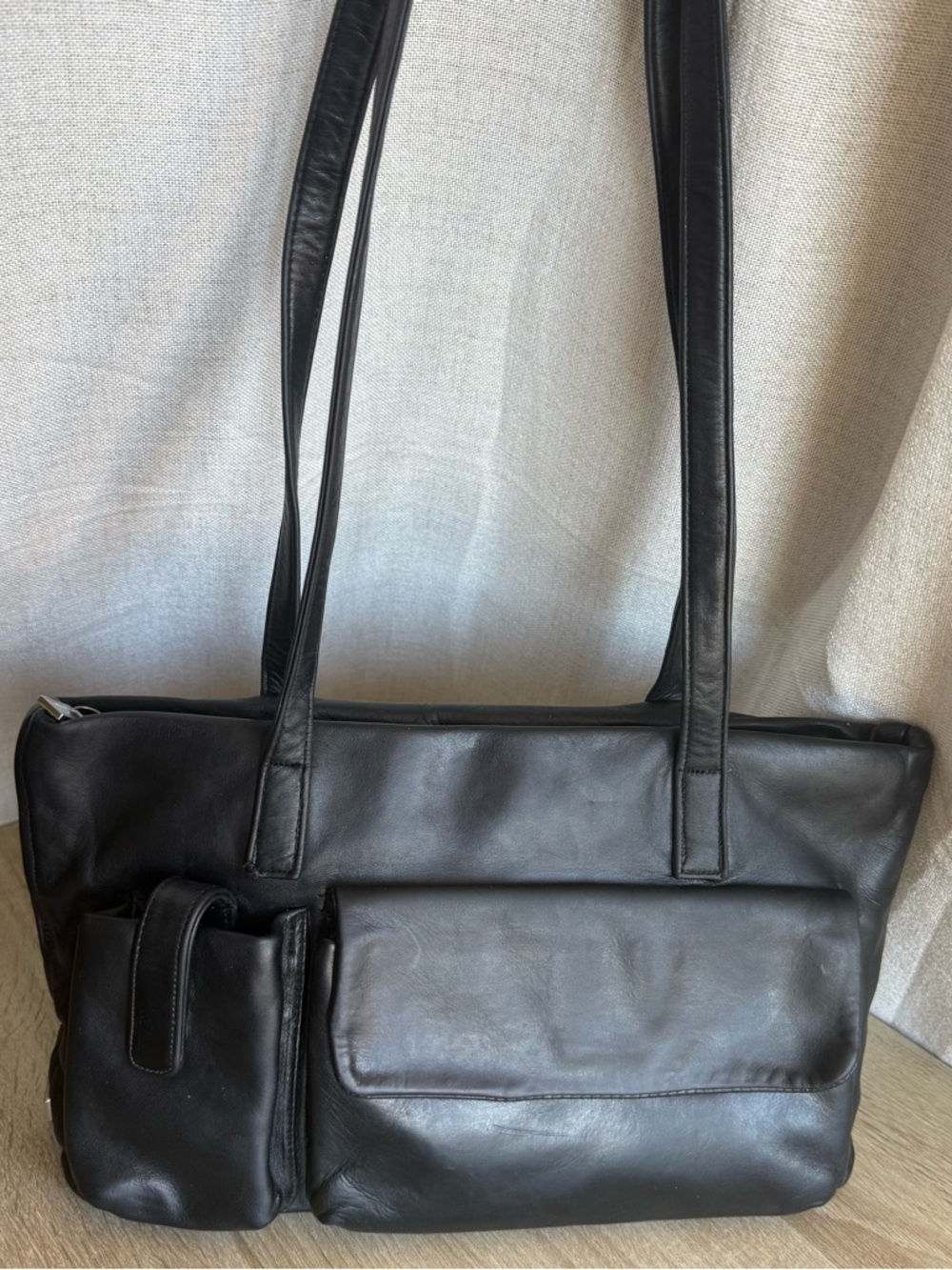 Perlina New York Soft Tumbled Black Leather Vtg Shoulderbag 11x8x3
